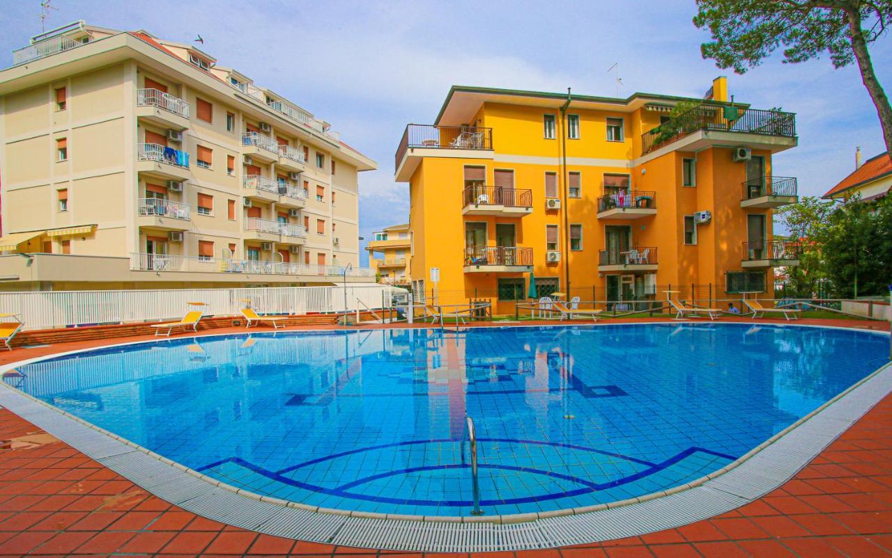 Residences La Rustica & Elite Eraclea Mare Εξωτερικό φωτογραφία